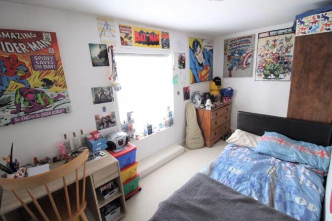 Photo 8