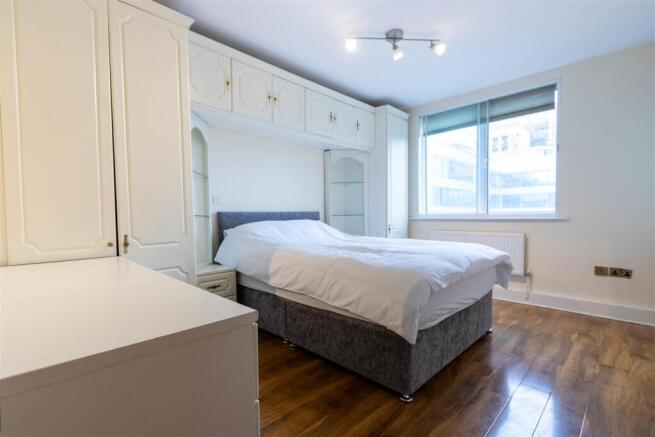 bedroom.jpg