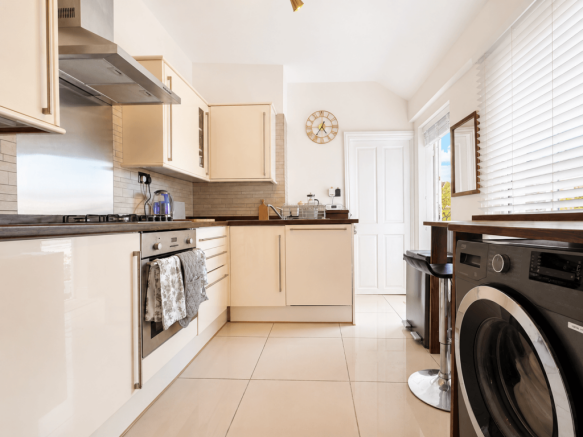 Llandaff Road, Canton. Cardiff. CF11 9NL photo 4