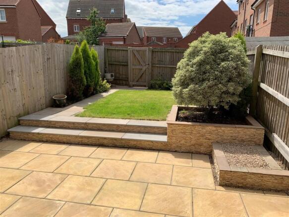 Garden 1.jpg