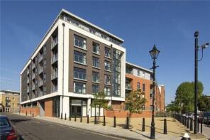 Flat 100, 18 Windsor Court, Mostyn Grove, London E3 2LL