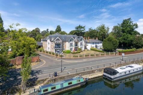 Longworth Drive, Maidenhead, Berkshire, SL6