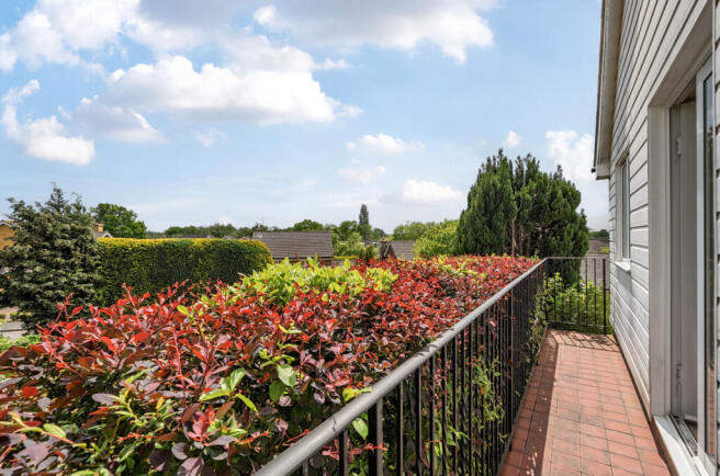 Braemar Close, Frimley, Camberley, Surrey, GU16 photo 4