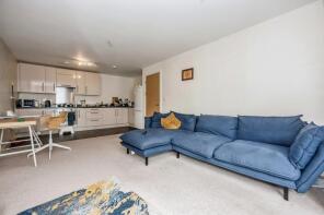 24, South Shore, Ocean Drive, Gillingham ME7 1FY
