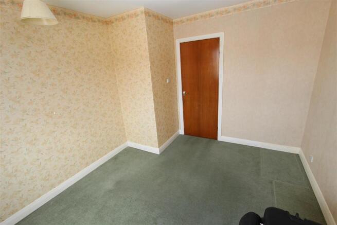 Bedroom 2.JPG
