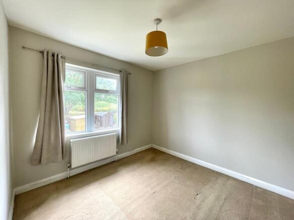 3 bed Semi-Detached for sale Image 11