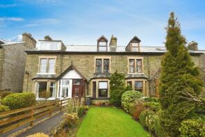 58, Crowestones, Buxton SK17 6NZ