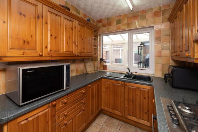 4 bed Terraced for sale Image 6