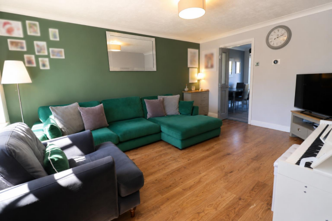 Sitting room.PNG