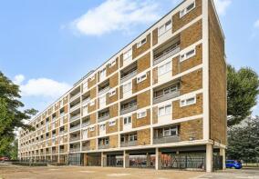 Flat 48, Sovereign House, Cambridge Heath Road, London E1 5RZ