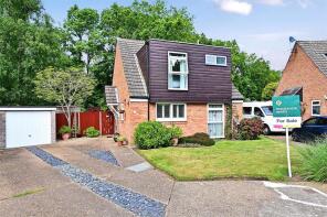 21, Wentworth Close, Aldershot GU12 5NB