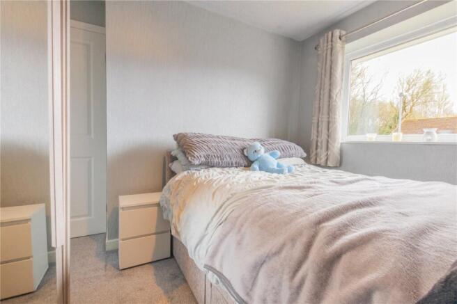 3 bed Terraced for sale Image 11