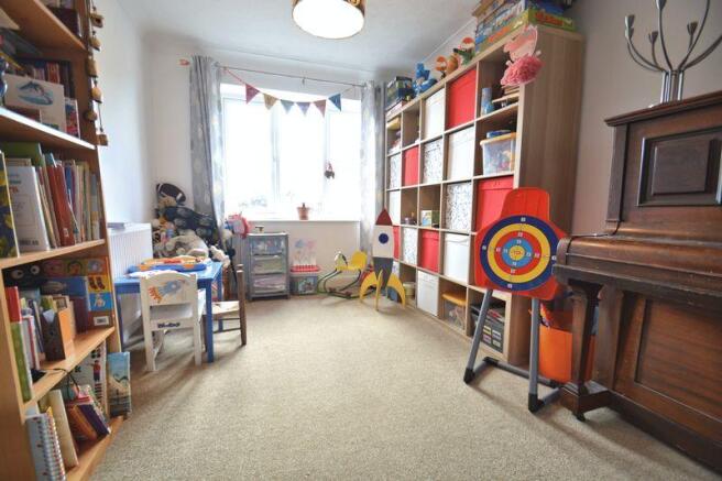 Photo 8
