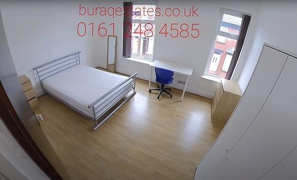 Bright, well-kept double bedroom with wooden fl...