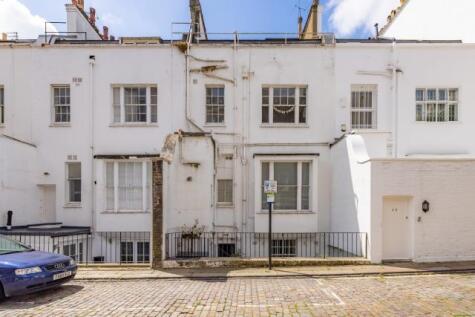 Gloucester Mews, London