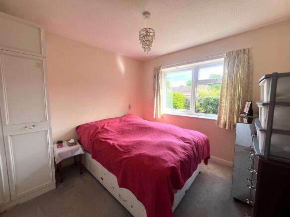 2 bed Apartment for sale Image 9
