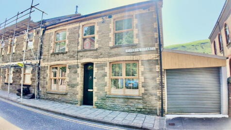 Duffryn Terrace, Elliots Town, NP24