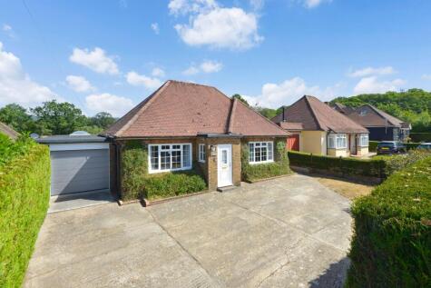 Bookhurst Road, Cranleigh, GU6