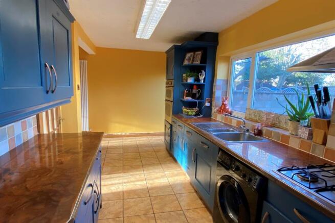 Kitchen 2 