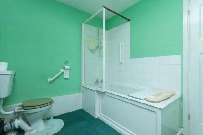 Photo 11