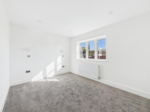 3 bed Detached Bungalow for sale Image 5
