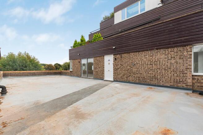 Twickenham Road, Teddington, TW11 photo 4