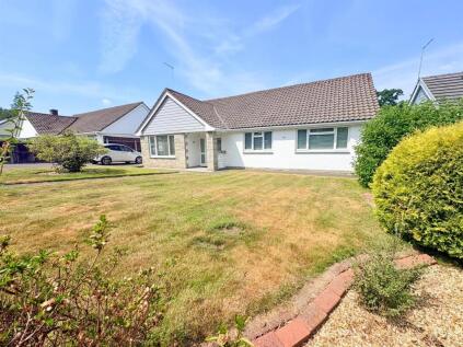 Martins Drive, Ferndown