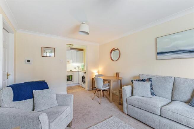 1 bed Apartment for sale Image 4