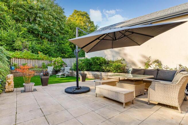 A06 - 18 Baltic Way Totnes - 250926.jpg