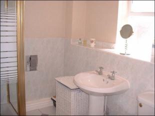 En suite shower/wc