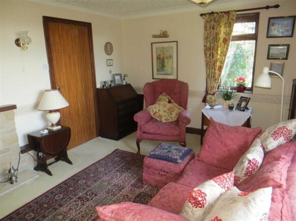 SITTING ROOM