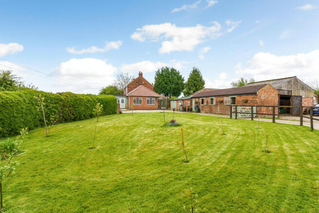 68779_Rosedene Sw...