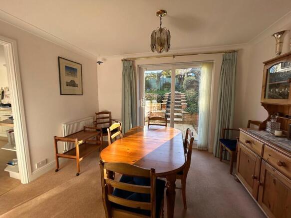 Taw Meadow Crescent, Fremington, Barnstaple, Devon, EX31 photo 4