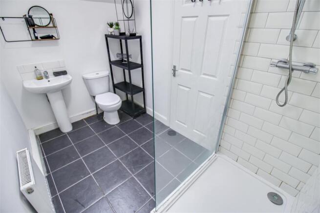 3 bed Semi-Detached for sale Image 11