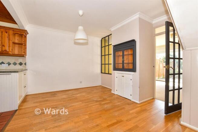 Kitchen/ Dining Room