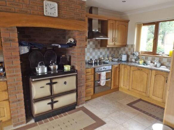 Refitted Dining Kit