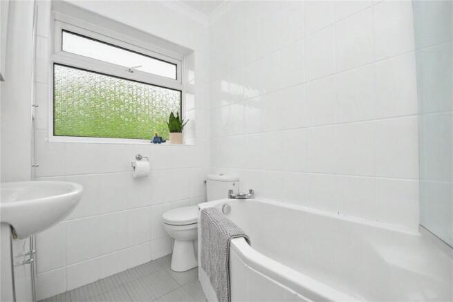 3 bed Semi-Detached for sale Image 10