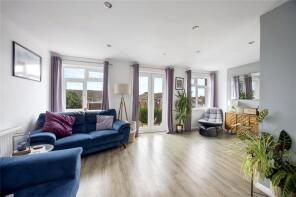 4a, 16 Seadown Parade, Bowness Avenue, Lancing BN15 9TP