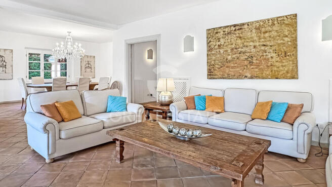 Interno