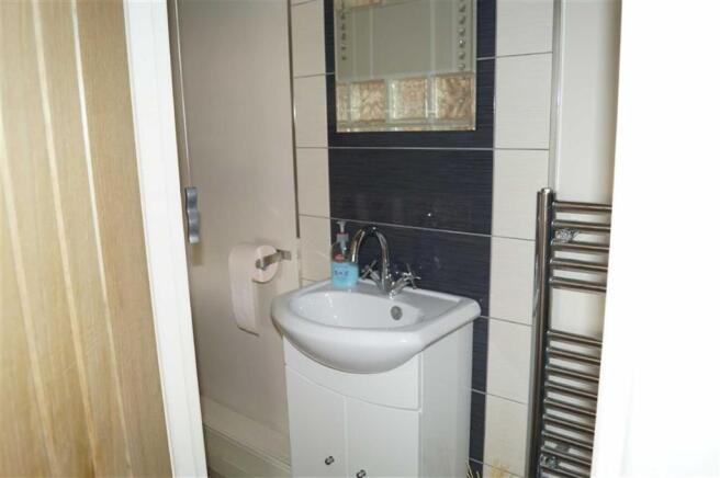 EN SUITE