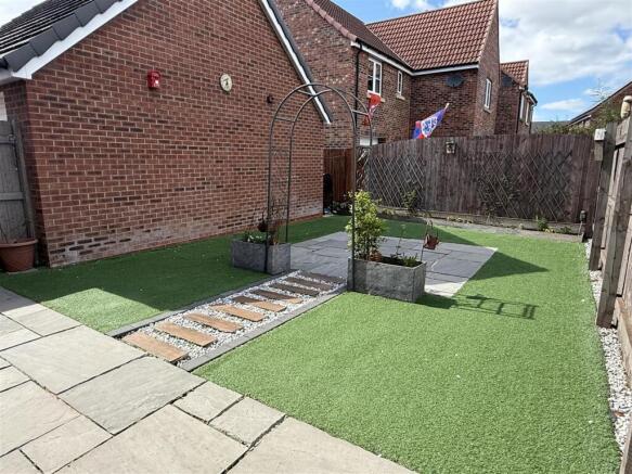 3 bed Detached for sale Image 12