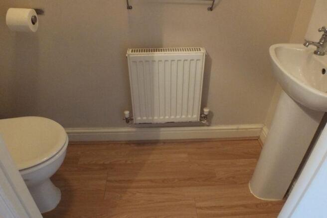 CLOAKROOM /WC