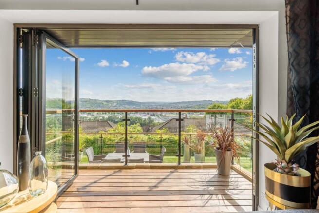 Balcony / View