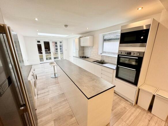 46 Church Road - ...