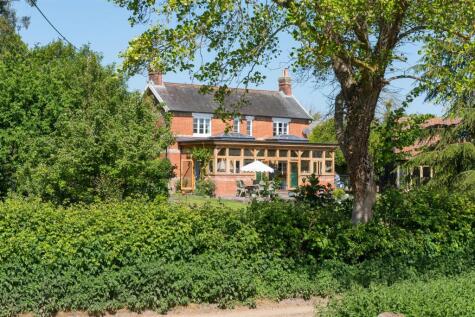Wades Lane, Chelmondiston, Ipswich