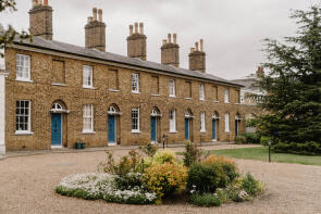 8, Goldsmiths Buildings, East Churchfield Road, London W3 7LP