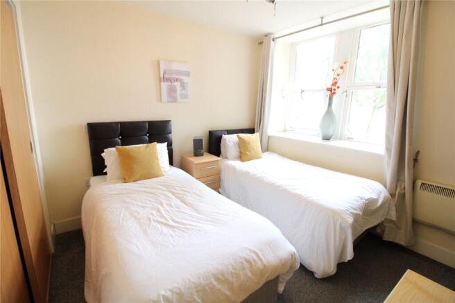 2 bed Apartment for sale Image 6