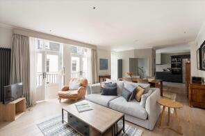 26, Coleherne Mews, London SW10 9EA