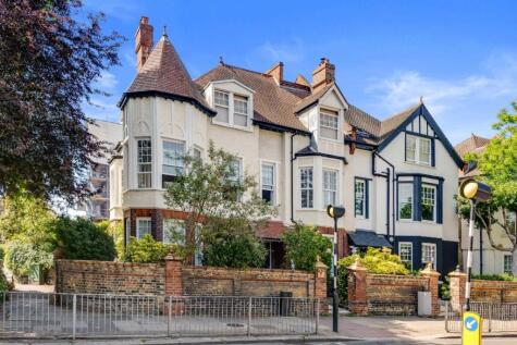 Sutton Court Road, Chiswick