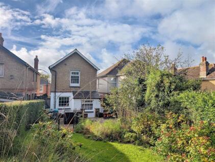 Colenutts Road, Ryde, PO33 3HS